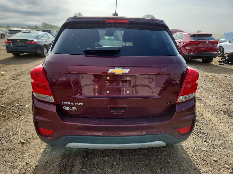 Photo 6 from auction – 2017 CHEVROLET TRAX with VIN 3GNCJPSB6HL265013