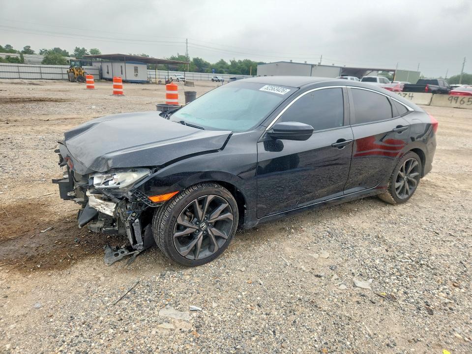 HONDA CIVIC 2018 with VIN 2HGFC2F50JH562589 - Photo from auction