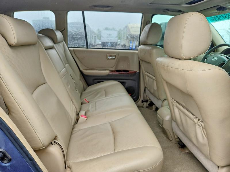 Photo 10 from auction – 2006 TOYOTA HIGHLANDER with VIN JTEEW21A760011217