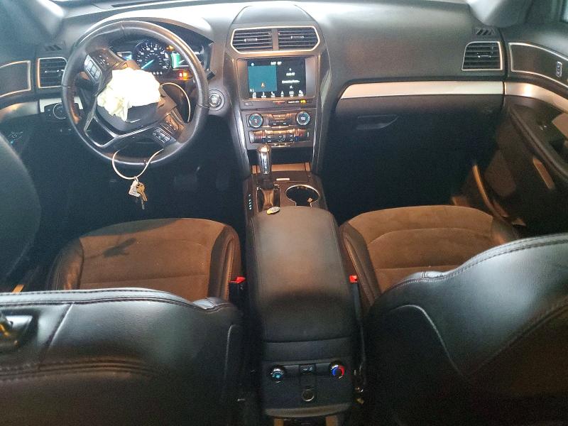 Photo 8 from auction – 2017 FORD EXPLORER with VIN 1FM5K7D86HGD53169