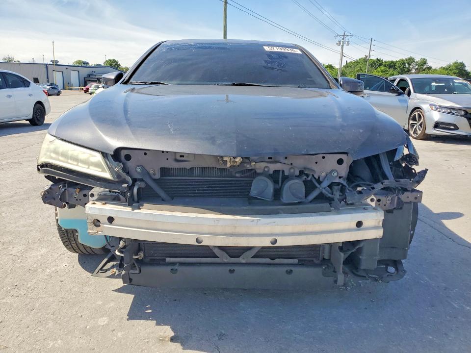 Photo 5 from auction – 2017 ACURA TLX with VIN 19UUB1F39HA001268