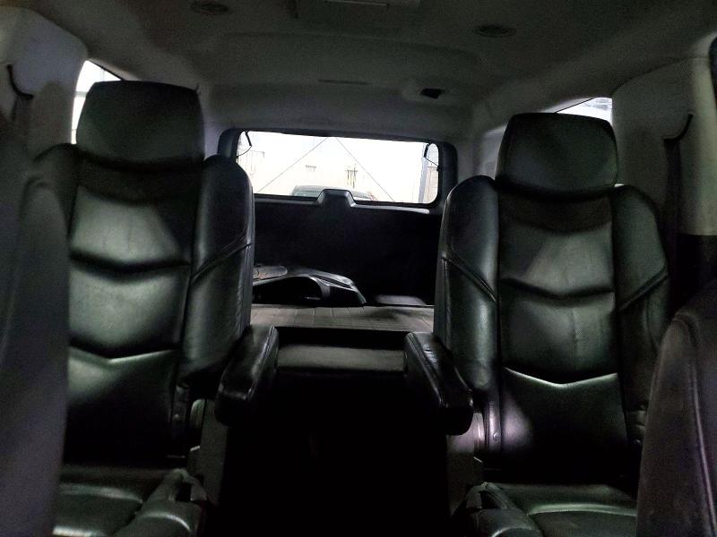 Photo 10 from auction – 2017 CADILLAC ESCALADE with VIN 1GYS4HKJ3HR161266