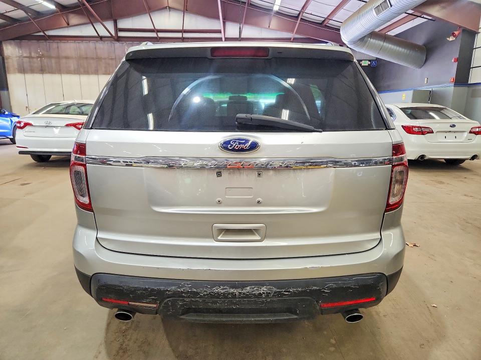 Photo 6 from auction – 2014 FORD EXPLORER with VIN 1FM5K7B81EGA10610