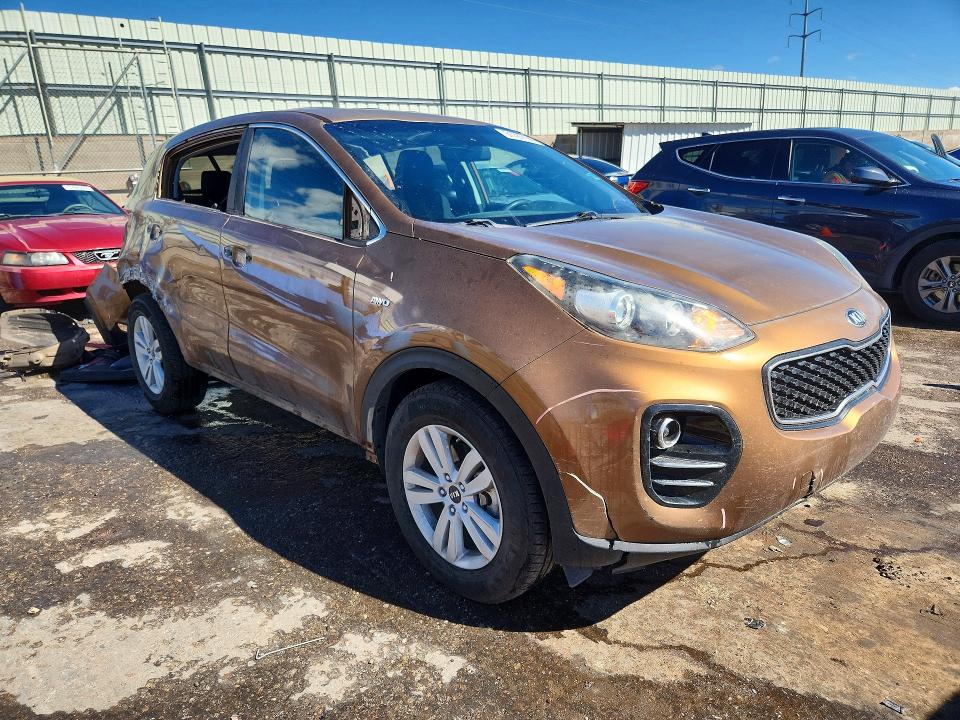 Photo 4 from auction – 2017 KIA SPORTAGE with VIN KNDPMCAC1H7265784