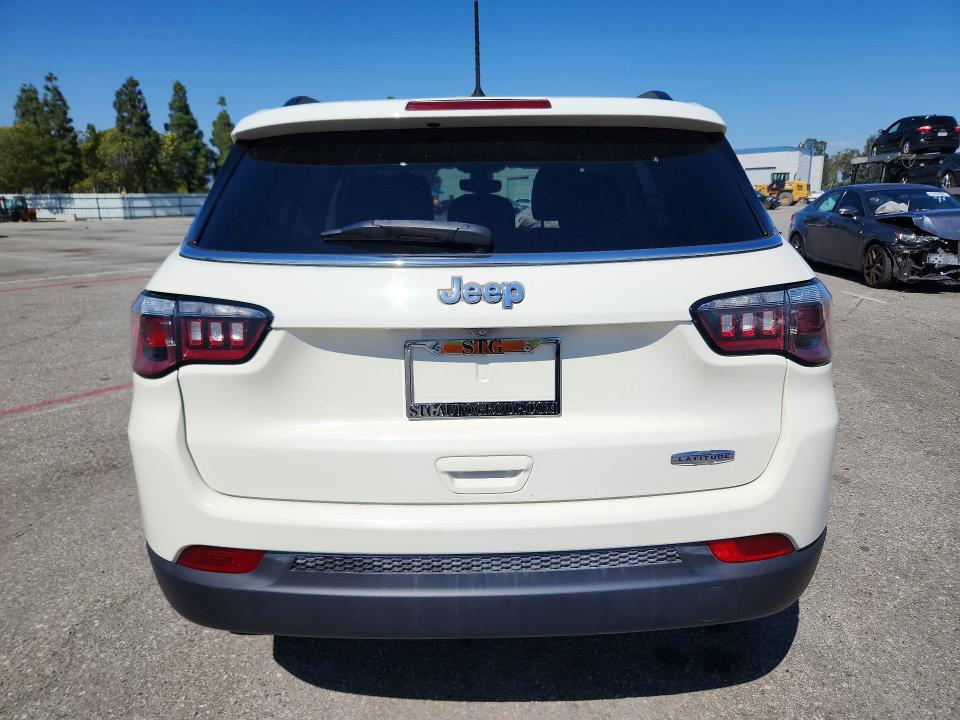 Photo 6 from auction – 2018 JEEP COMPASS with VIN 3C4NJCBB1JT489001