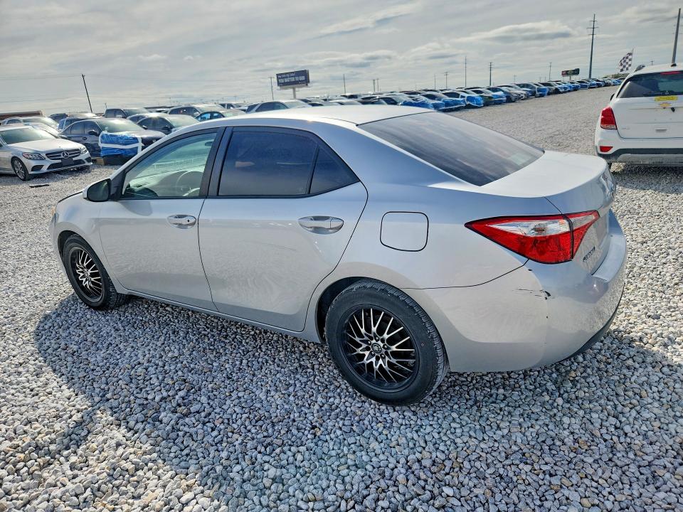 Photo 2 from auction – 2016 TOYOTA COROLLA with VIN 5YFBURHE0GP453228