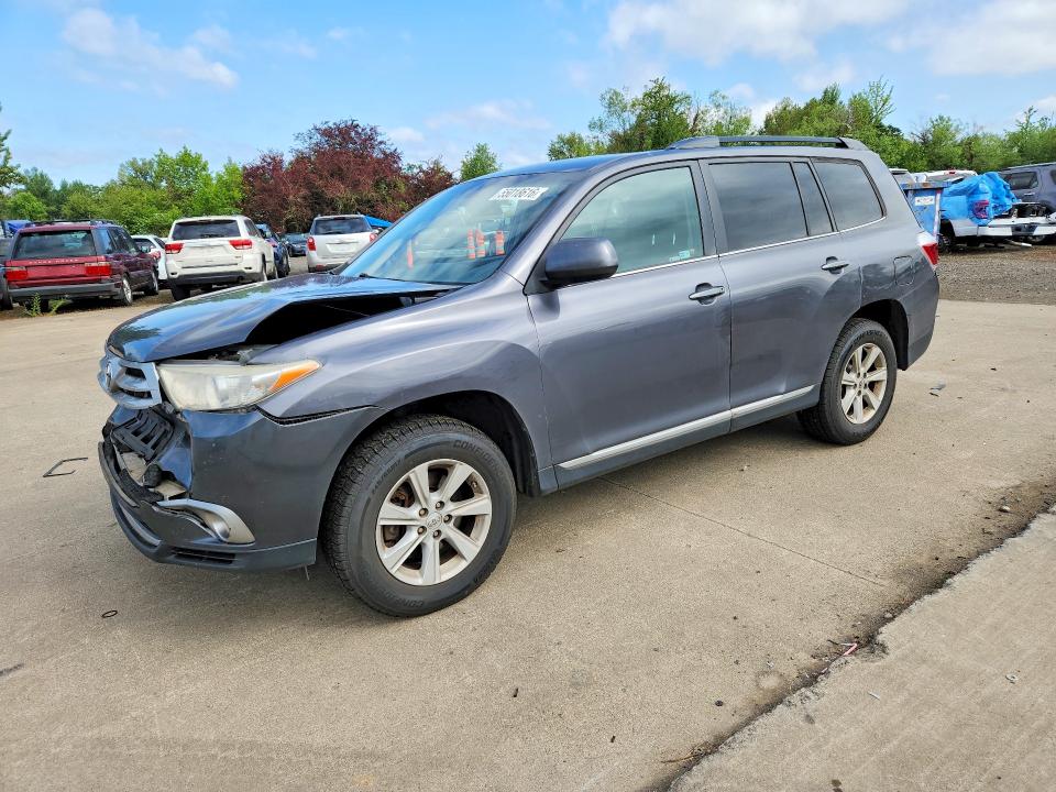 TOYOTA HIGHLANDER 2013 with VIN 5TDBK3EH2DS232900 - Photo from auction