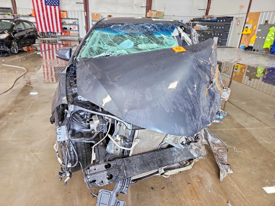 Photo 5 from auction – 2015 TOYOTA COROLLA with VIN 2T1BURHE7FC370071