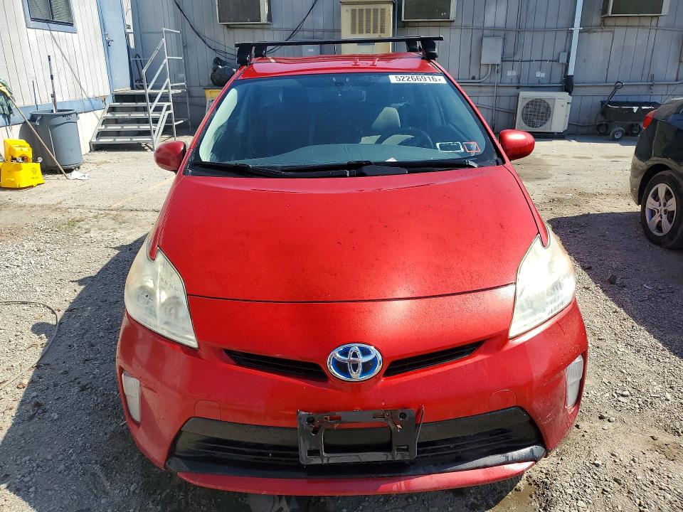 Photo 5 from auction – 2013 TOYOTA PRIUS with VIN JTDKN3DU9D5652990