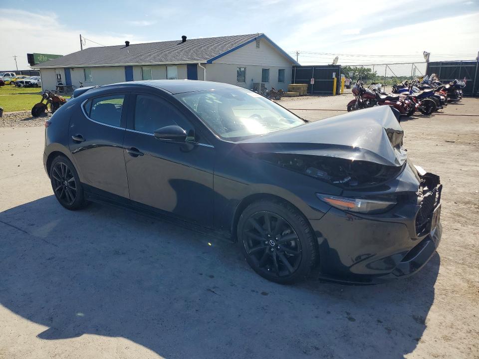 Photo 4 from auction – 2021 MAZDA 3 with VIN JM1BPBNY6M1402023
