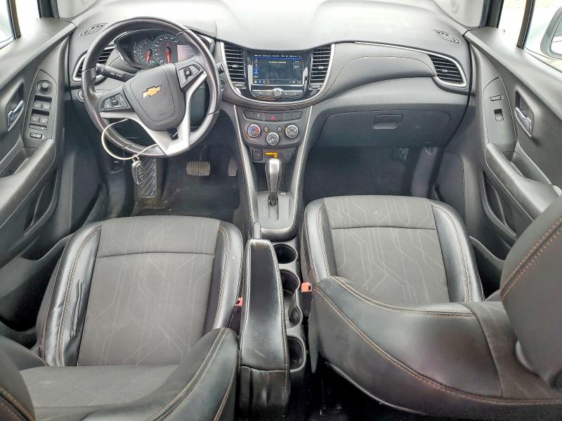 Photo 8 from auction – 2019 CHEVROLET TRAX with VIN KL7CJLSB7KB740224