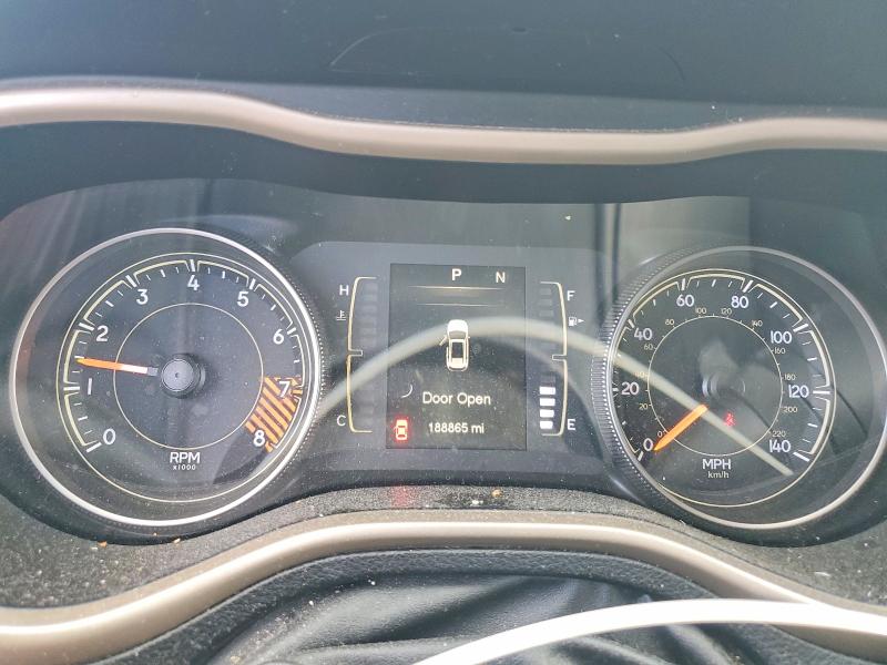 Photo 9 from auction – 2015 JEEP CHEROKEE with VIN 1C4PJMCS7FW793075