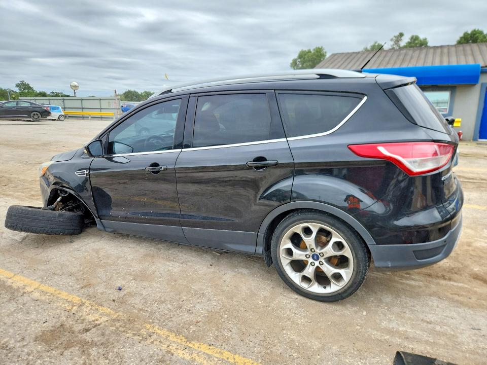 Photo 2 from auction – 2015 FORD ESCAPE with VIN 1FMCU0JX1FUA17335