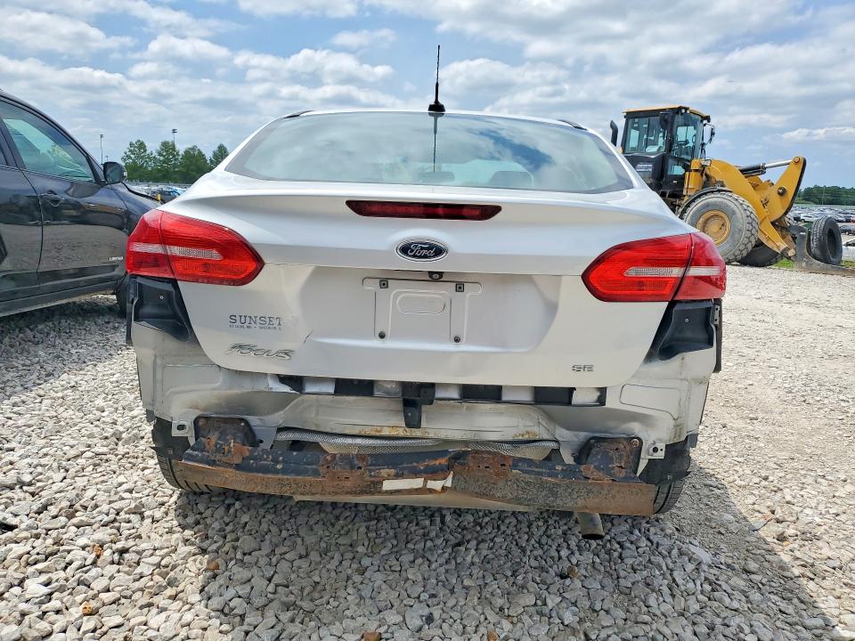 Photo 6 from auction – 2018 FORD FOCUS with VIN 1FADP3F27JL249327