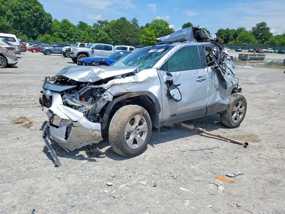 TOYOTA RAV4 2025 with VIN 2T3W1RFV9SC352928 - Photo from auction