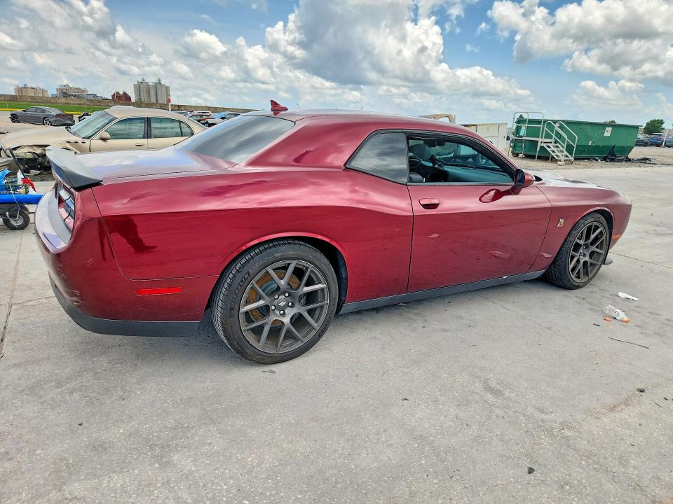 Photo 3 from auction – 2019 DODGE CHALLENGER with VIN 2C3CDZFJ2KH625623
