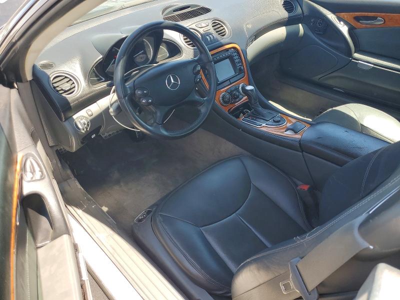 Photo 8 from auction – 2004 MERCEDES-BENZ SL with VIN WDBSK75F04F064565