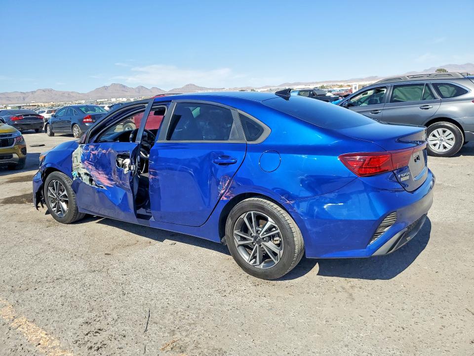 Photo 2 from auction – 2023 KIA FORTE with VIN 3KPF24AD8PE517383
