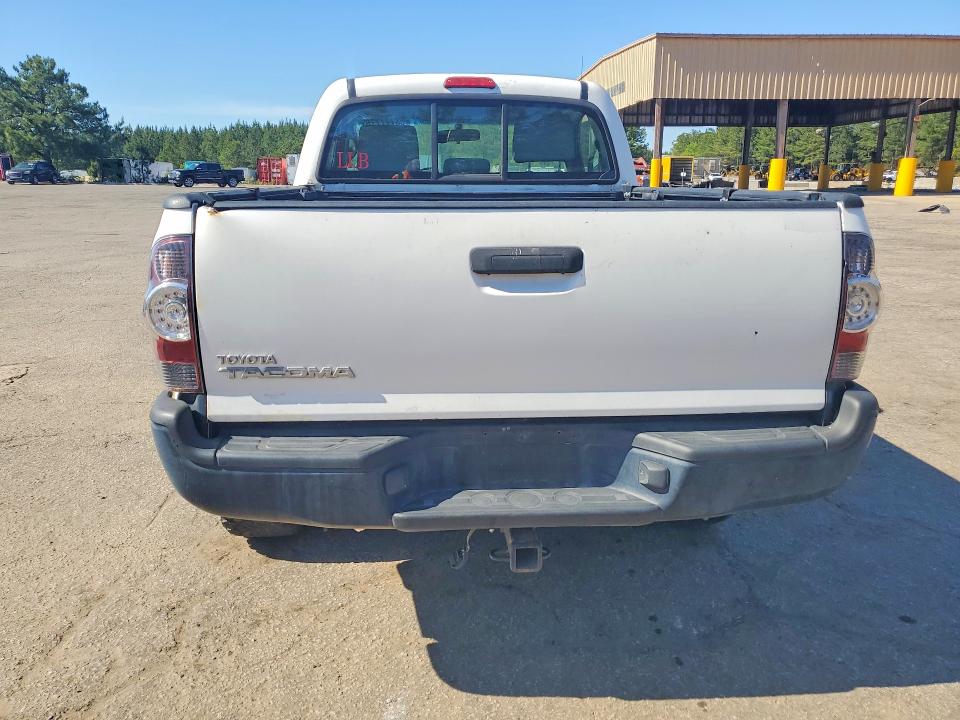 Photo 6 from auction – 2011 TOYOTA TACOMA with VIN 5TFPX4EN2BX006382