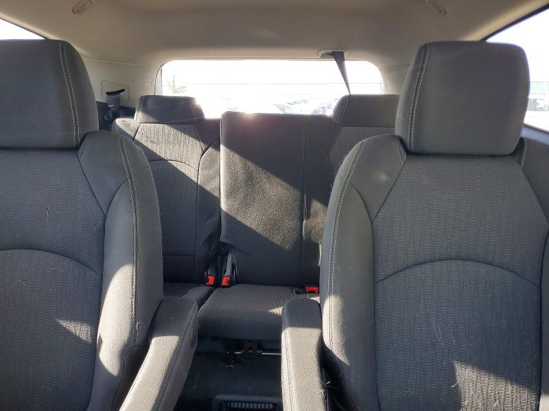 Photo 10 from auction – 2017 CHEVROLET TRAVERSE with VIN 1GNKRGKD4HJ333113