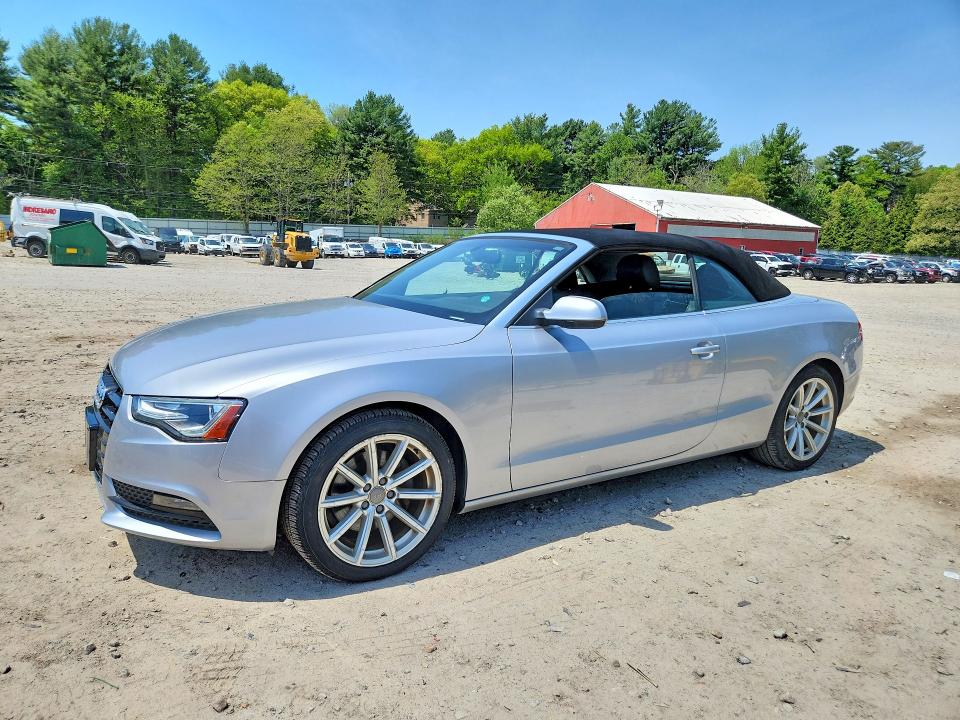 AUDI A5 2015 with VIN WAUCFAFHXFN002703 - Photo from auction