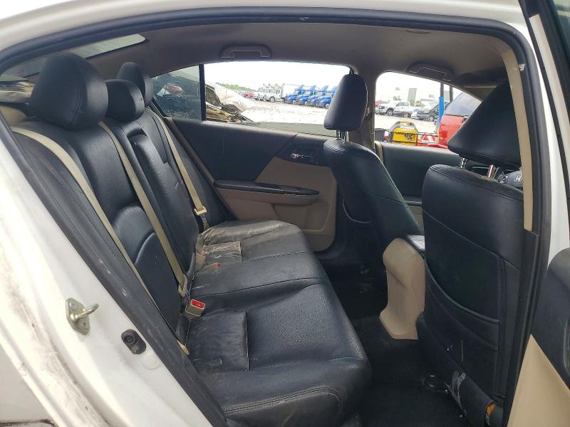 Photo 10 from auction – 2017 HONDA ACCORD with VIN 1HGCR2F34HA189498