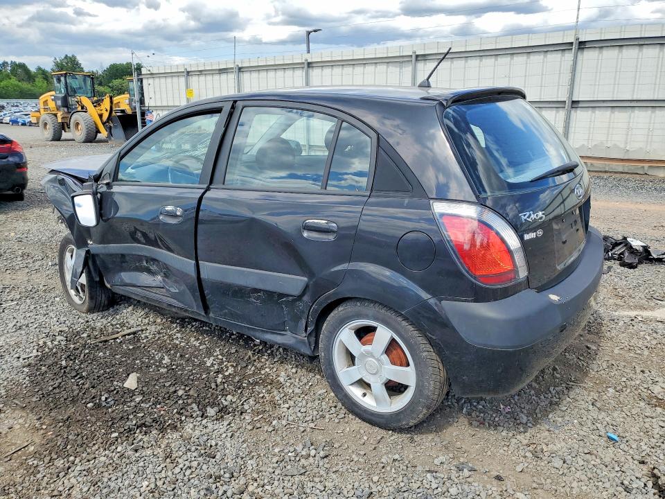Photo 2 from auction – 2006 KIA RIO with VIN KNADE163966059920
