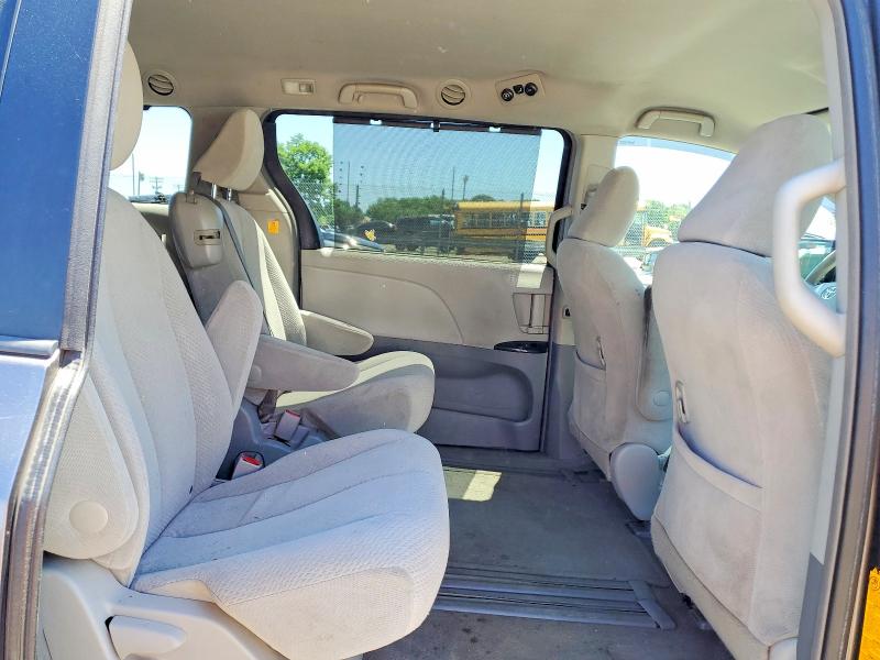 Photo 11 from auction – 2012 TOYOTA SIENNA with VIN 5TDKK3DC2CS263830