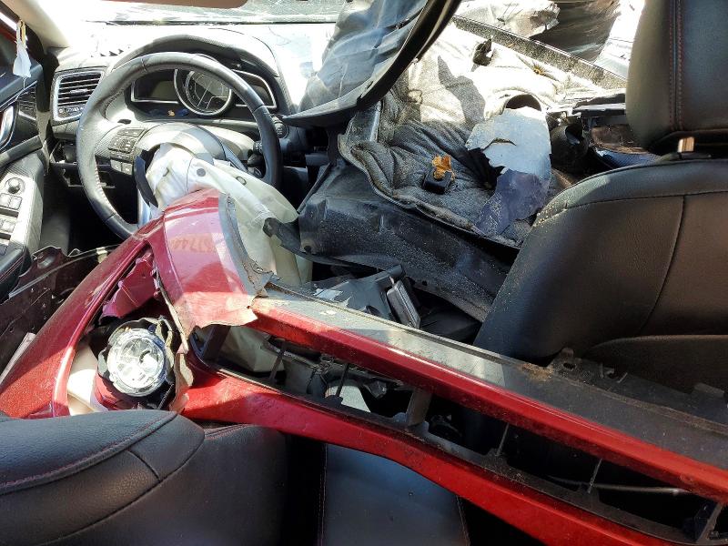 Photo 8 from auction – 2016 MAZDA 3 with VIN JM1BM1X37G1298098