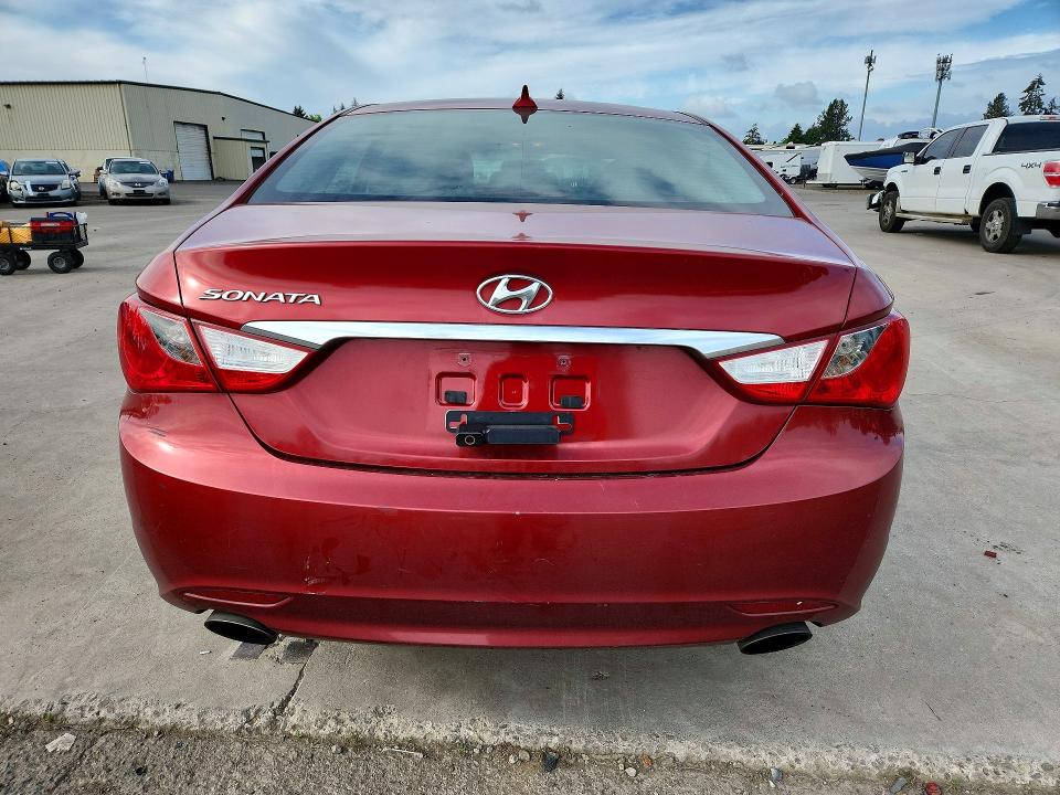 Photo 6 from auction – 2013 HYUNDAI SONATA with VIN 5NPEC4AC3DH694155