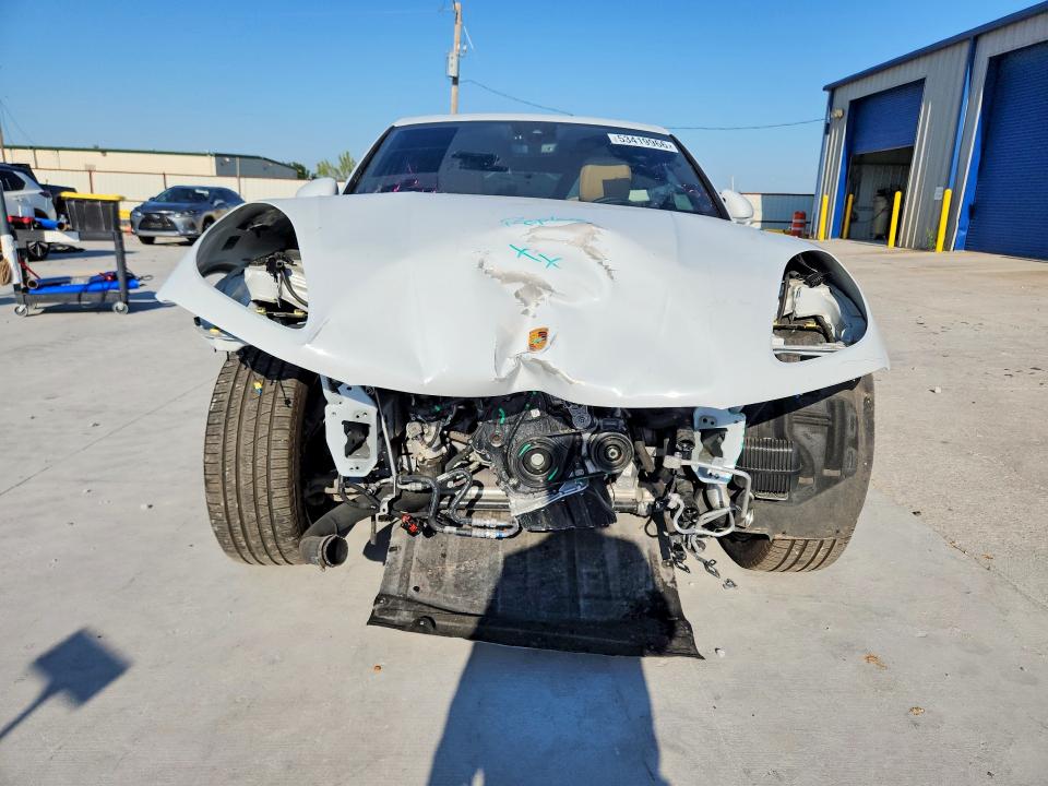 Photo 5 from auction – 2025 PORSCHE MACAN with VIN WP1AA2A53SLB03436
