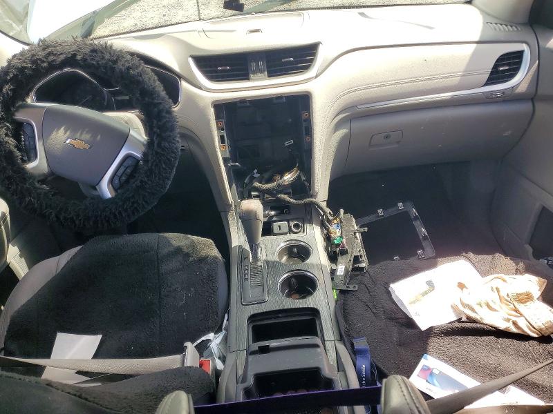Photo 8 from auction – 2016 CHEVROLET TRAVERSE with VIN 1GNKRGKD9GJ154886