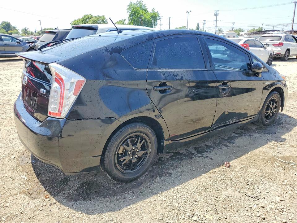 Photo 3 from auction – 2015 TOYOTA PRIUS with VIN JTDKN3DU8F0467457