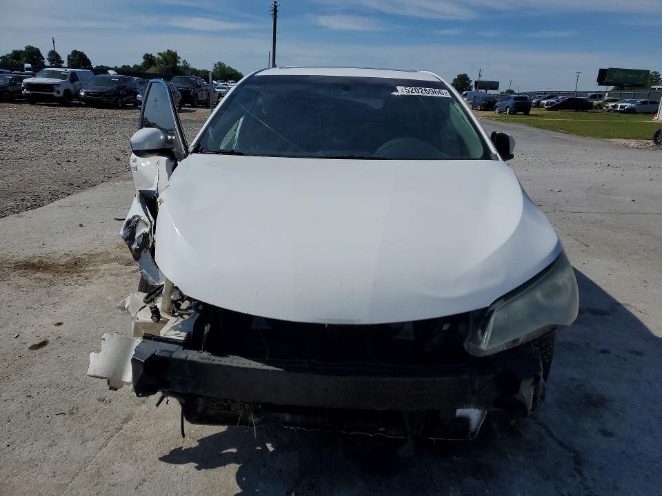 Photo 5 from auction – 2017 TOYOTA CAMRY with VIN 4T1BF1FK5HU348172