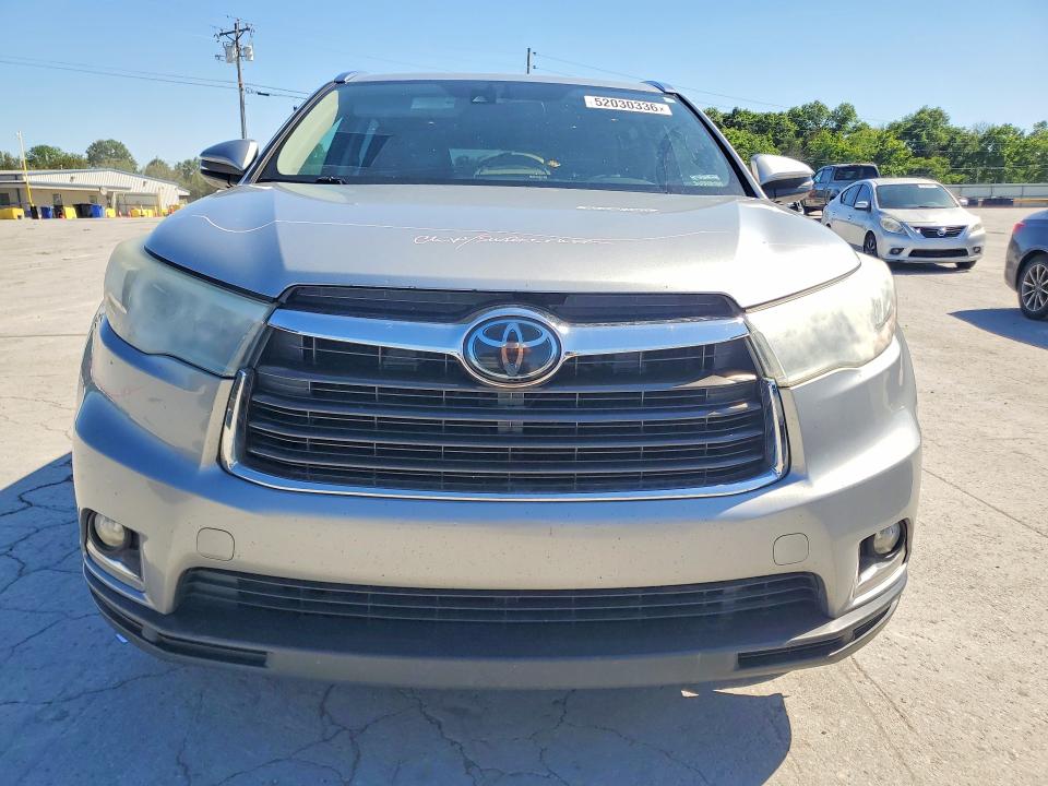 Photo 5 from auction – 2015 TOYOTA HIGHLANDER with VIN 5TDDKRFH1FS180897