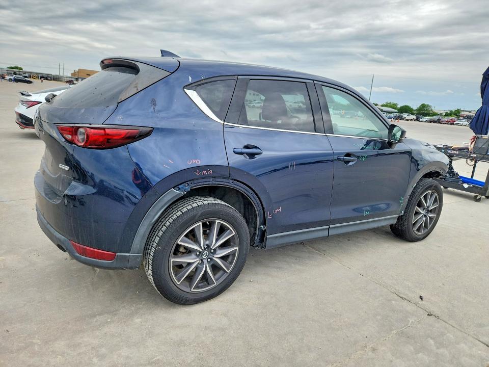 Photo 3 from auction – 2018 MAZDA CX-5 with VIN JM3KFADMXJ1469674