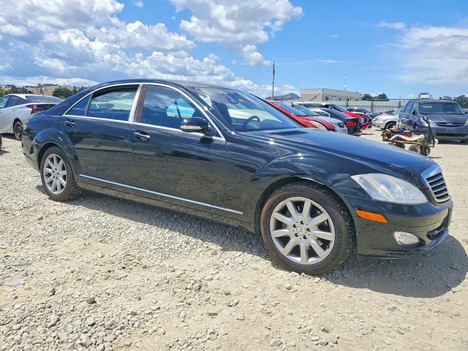 Снимка 4 от търг – 2007 MERCEDES-BENZ S-CLASS с VIN WDDNG71XX7A030087