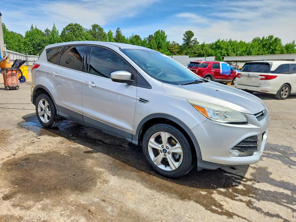Photo 4 from auction – 2015 FORD ESCAPE with VIN 1FMCU0GX3FUB03625