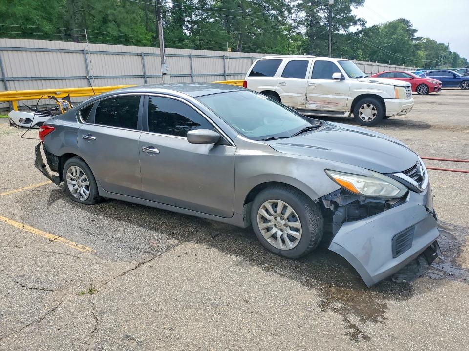 Photo 4 from auction – 2016 NISSAN ALTIMA with VIN 1N4AL3AP7GN314465