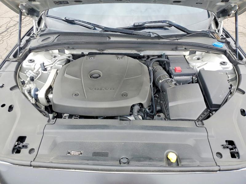 صورة رقم 11 من المزاد - 2018 VOLVO S90 مع VIN LVY992MK4JP027899