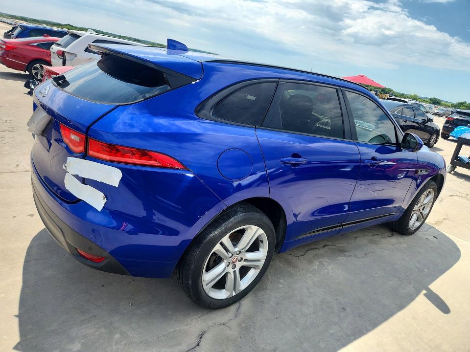 Photo 3 from auction – 2018 JAGUAR F-PACE with VIN SADCL2FN0JA240295