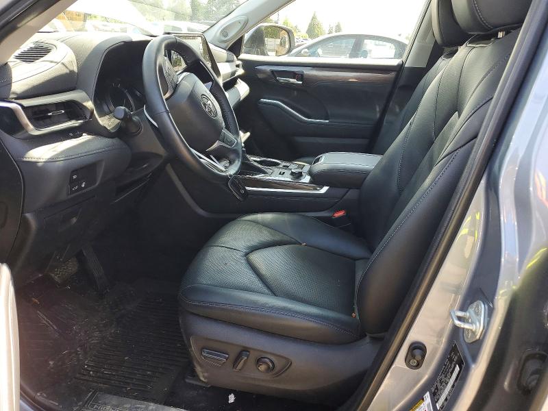 Photo 7 from auction – 2022 TOYOTA HIGHLANDER with VIN 5TDDZRBH5NS255701