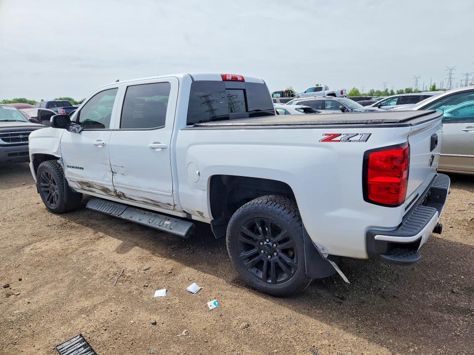 Photo 2 from auction – 2018 CHEVROLET SILVERADO with VIN 3GCUKREC2JG224158