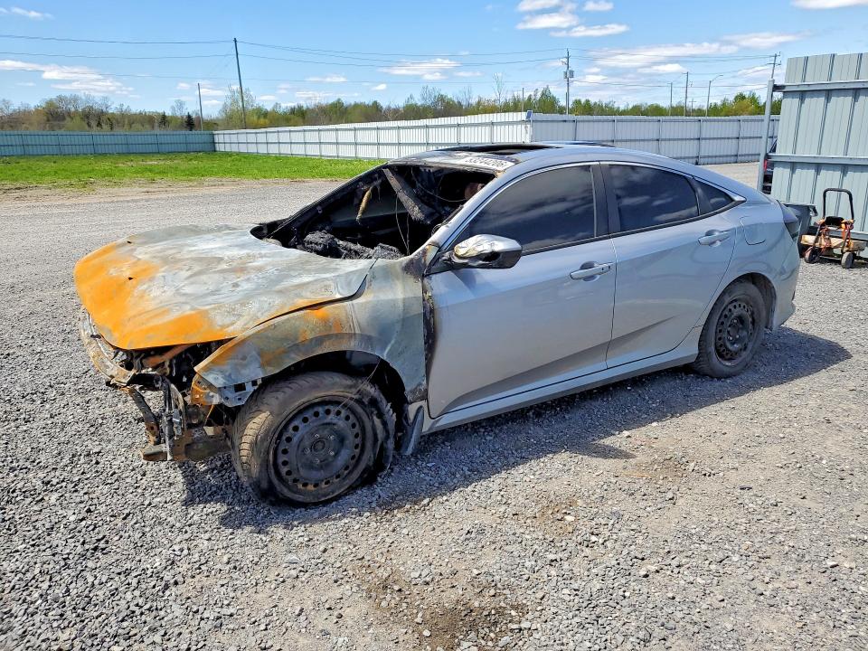 HONDA CIVIC 2018 with VIN 2HGFC2F84JH006635 - Photo from auction