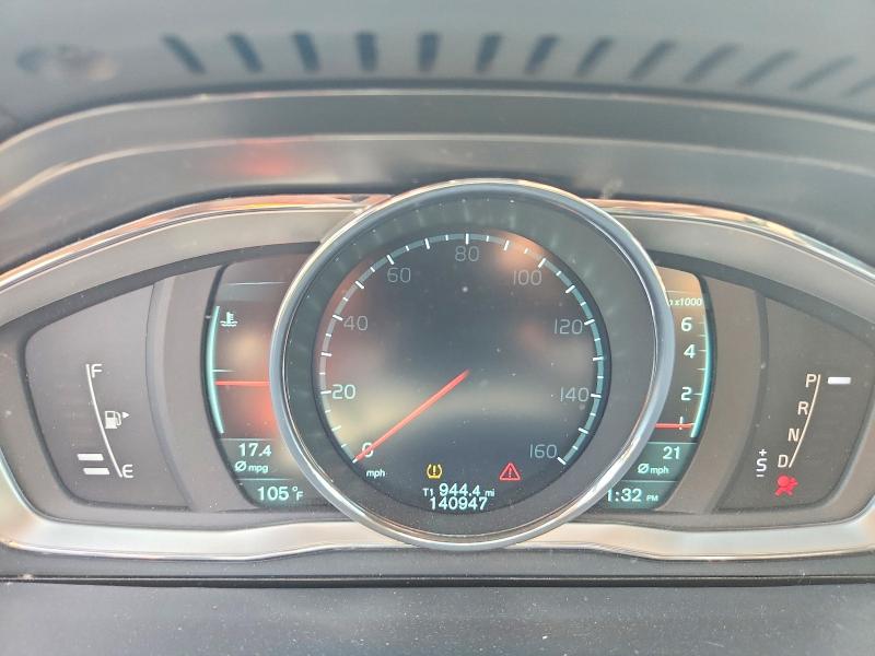 Zdjęcie 9 z aukcji – 2014 VOLVO S60 z VIN YV1612FH2E2275410