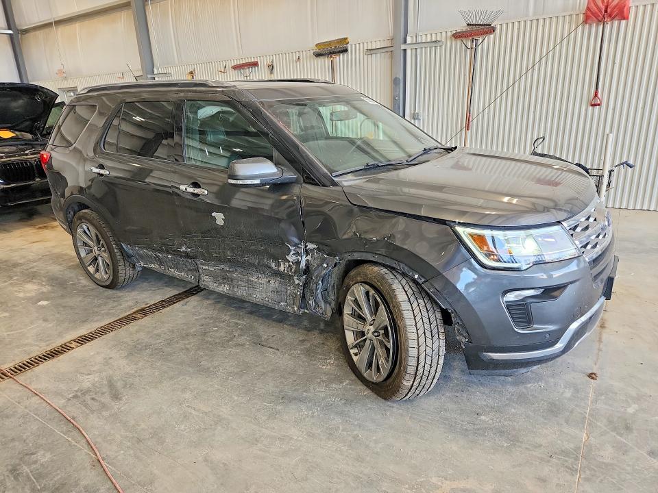 Photo 4 from auction – 2018 FORD EXPLORER with VIN 1FM5K8F8XJGB45496