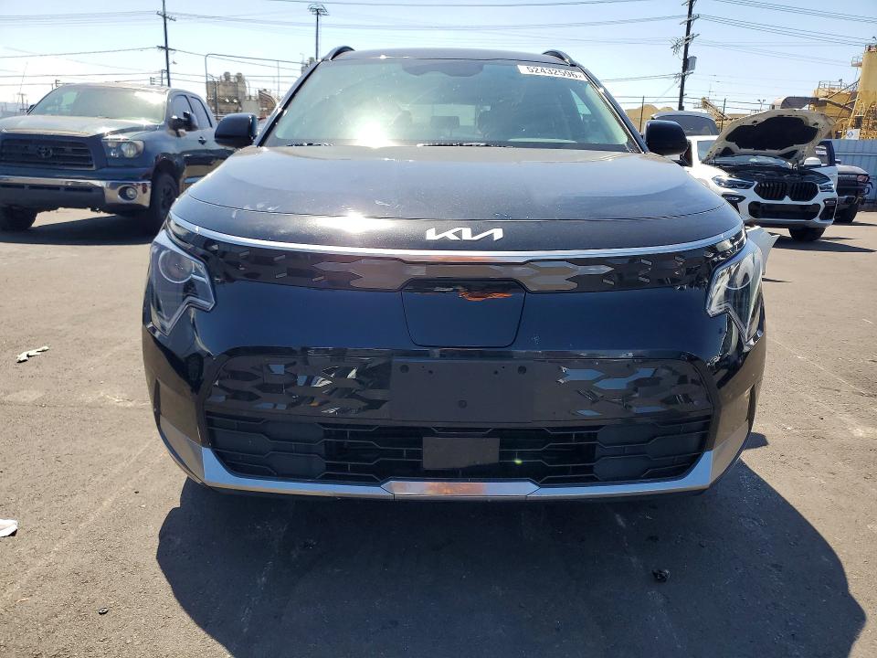 Photo 5 from auction – 2025 KIA NIRO with VIN KNDCR3L12S5138055