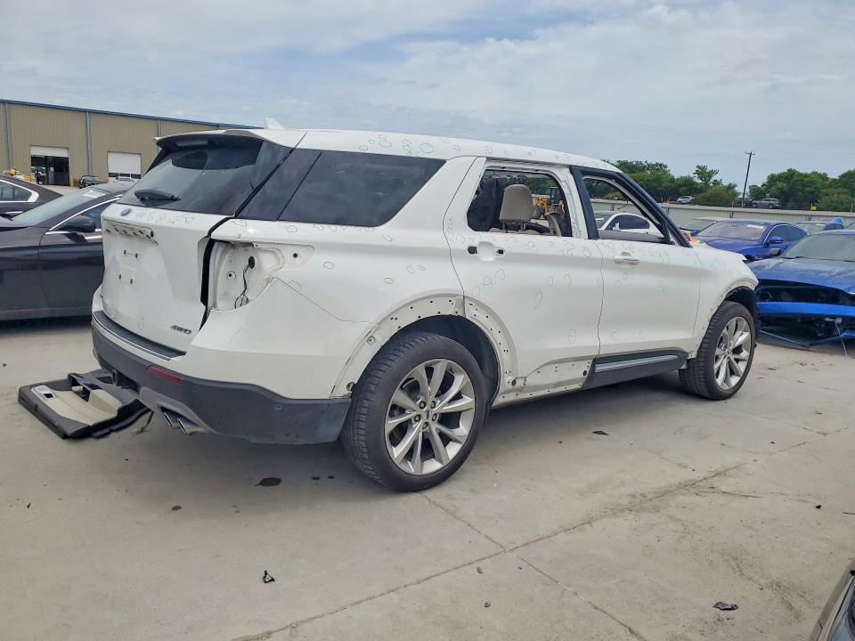 Photo 3 from auction – 2021 FORD EXPLORER with VIN 1FM5K8HC9MGC09565