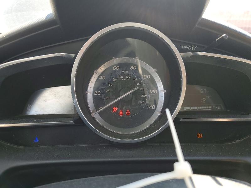 Photo 9 from auction – 2016 SCION IA with VIN 3MYDLBZV7GY128921