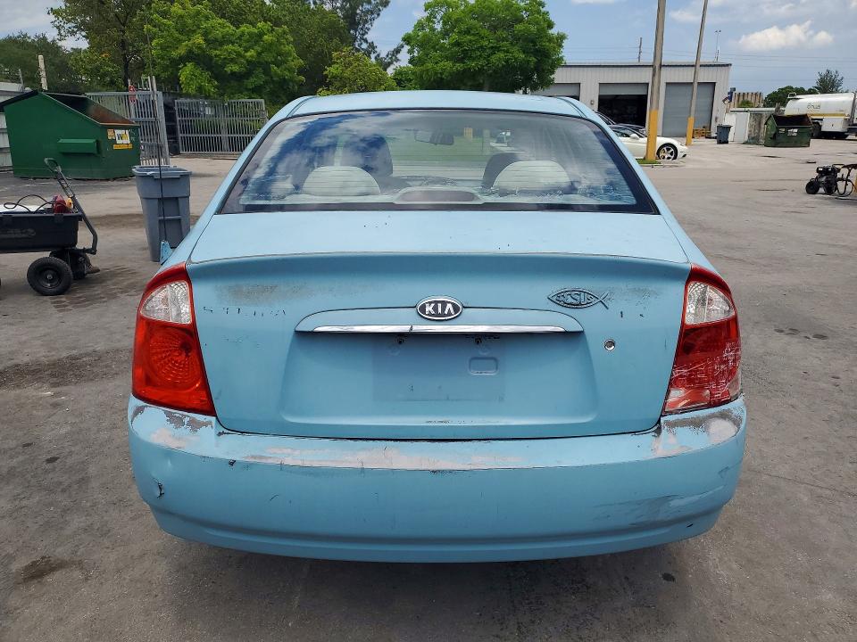 Foto 6 de la subasta – 2005 KIA SPECTRA con VIN KNAFE121655089510